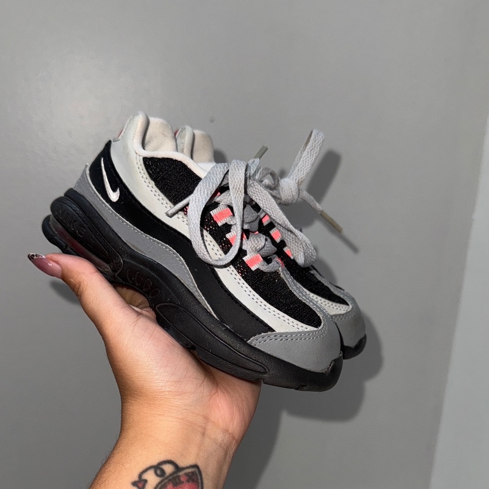 Nike Air Max Black and Gray Athletic Shoes